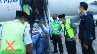 Jemaah MES 1 Mendarat di Medan, Kakanwil Minta Petugas Layani Sepenuh Hati