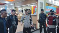 Mobilisasi Alat Berat PT SRB ke Desa Rimba Alai di Kawal Polisi dan Warga