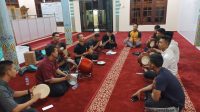 Bintara Remaja Polres OKU Timur Polda Sumsel Manfaatkan Waktu Luang Dengan Latihan Hadroh