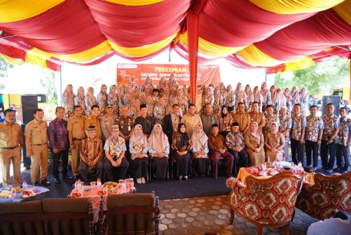 bupati banyuasin h askolani