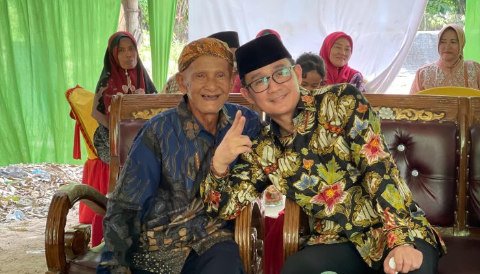 Yakin akan Bawa Perubahan, Sesepuh di Desa Banumas Siap Menangkan Fery-Herly di Pilkada OKU Timur