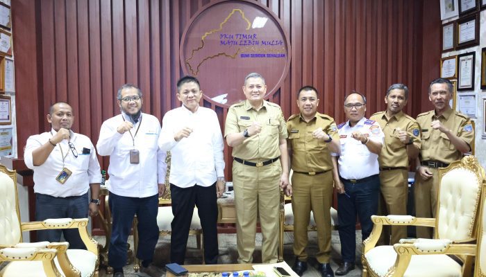 Bahas Program PLN Diskon Tarif Listrik 50 Persen, Bupati OKUT Terima Audiensi Manajer PLN UP3 Lahat