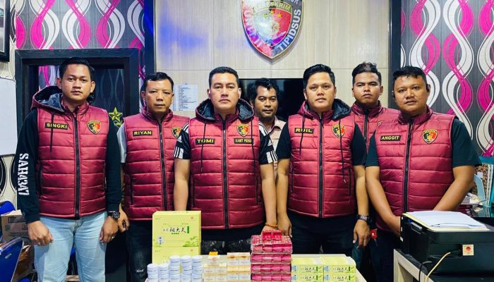 Unit Pidsus Satreskrim Polres OKUT Ungkap Peredaran Alat Kosmetik Ilegal