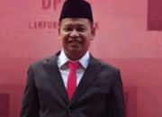 Akses Jalan Petani Rusak, Achmad Johani Anggota DPRD Lamsel Turun Gunung Tinjau Lokasi Jalan