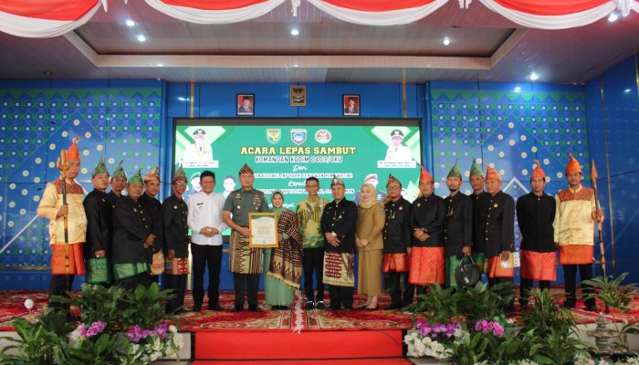 Pisah Sambut Komandan Kodim 0403/OKU, Bupati OKU Timur Harapkan Silaturahmi dan Sinergitas Terus Terjalin