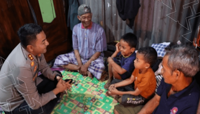 Kapolres Gowa AKBP Muhammad Aldy Temui Dua Bocah Viral Pemungut Sisa Makanan dan Beri Dukungan