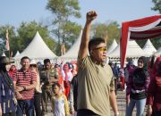 Sambut Hari Kemerdekaan RI ke-80, Pemkab OKUT Gelar Jalan Sehat dan Senam Massal, Bupati Enos Ajak Masyarakat Isi dengan Kegiatan Positif
