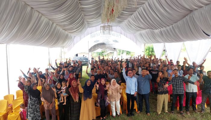 Gelar Reses di Muncak Kabau, Fenus Antonius Serap Aspirasi Masyarakat, Salurkan Bantuan Usaha dan Pertanian