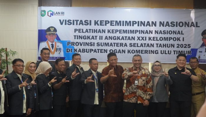 Bupati OKUT Gelar Pertemuan bersama 14 Peserta PKN Tingkat II, Ini Harapannya!