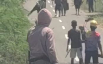 Perang Dua Kelompok Menggunakan Senjata Tajam: Eskalasi Konflik Lahan Di Wilayah Perbatasan Ngada-Matim, Pemprov NTT Diam Membisu! 