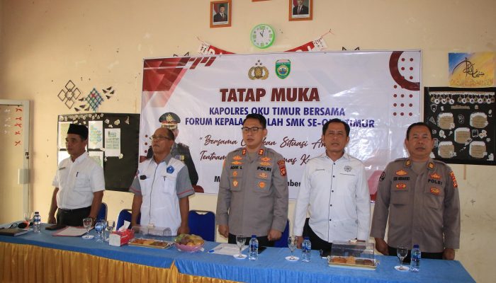 Polres OKU Timur Gelar Kegiatan Tatap Muka dan Diskusi bersama Forum Kepala Sekolah SMK se-Kabupaten OKU Timur, Ini Tujuannya!