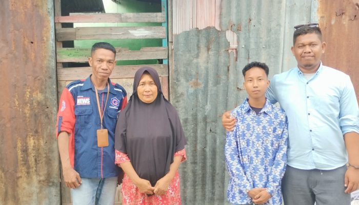 Hamba Allah memberikan bantuan kepada penyandang distabilitas dikelurahan pota kec.sambi Rampas Kab.Manggarai Timur