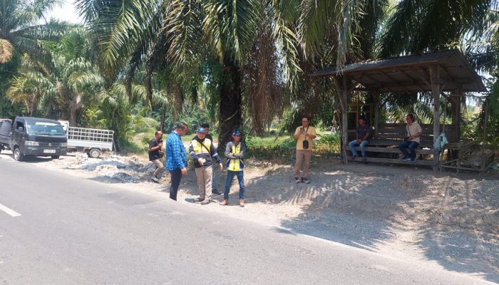Demi Keselamatan Pengguna Jalan, Anggota DPRD Kabupaten OKU Timur Edi Kurniansah Soroti Proyek Pelebaran Jalan Provinsi Kecamatan Buay Madang