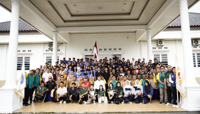 Ratusan Atlet OKU Timur Berangkat Menuju Musi Banyuasin, Ikuti Porprov Sumsel ke-XV 2025, Ini Pesan Bupati!