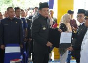 Lantik PJ Sekda dan Pejabat PPPK, Bupati OKUT Tegaskan ASN untuk Perkuat Semangat Pengabdian dan Tanggung Jawab