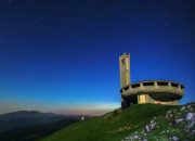 Monumen Buzludzha: Simbol Kejayaan dan Kehancuran Komunisme Bulgaria