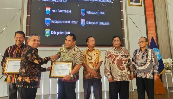 Disdikbud OKU Timur Raih 3 Penghargaan dari BPMP Provinsi Sumsel