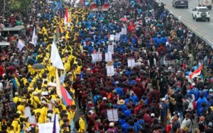 Mahasiswa Kembali Turun ke Jalan, DPR Siap Terima Aspirasi Massa Aksi