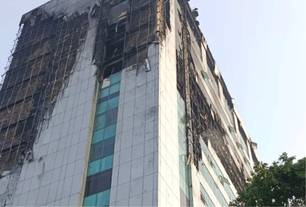 gedung bapenda dki terbakar